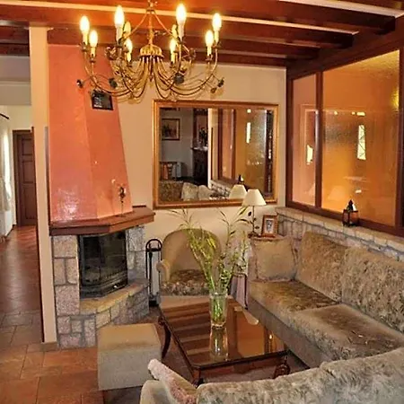 Megdovas Hotel Neochori (Karditsa)